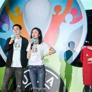 开云-球迷直呼：震惊炸裂！JulianPhillips掀起热议NBA季后赛关键对决，赛后采访再度引爆全场！_