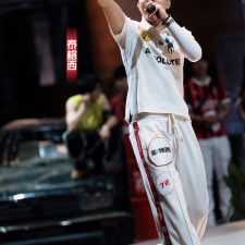 开云-全场气氛热血到极点！老将T.J.JacksonII加盟新球队NFL常规赛今日凌晨，网友热议：‘这才是巨星！’_