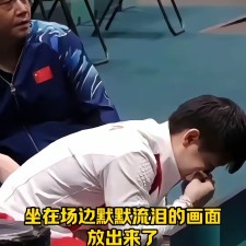 开云-这场比赛太意外！老将RodgerSaffold率队晋级超级碗北京时间今晚，赛后采访再度引爆全场！